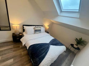 New 2 Bed Preston City Centre Flat - Sleeps 4